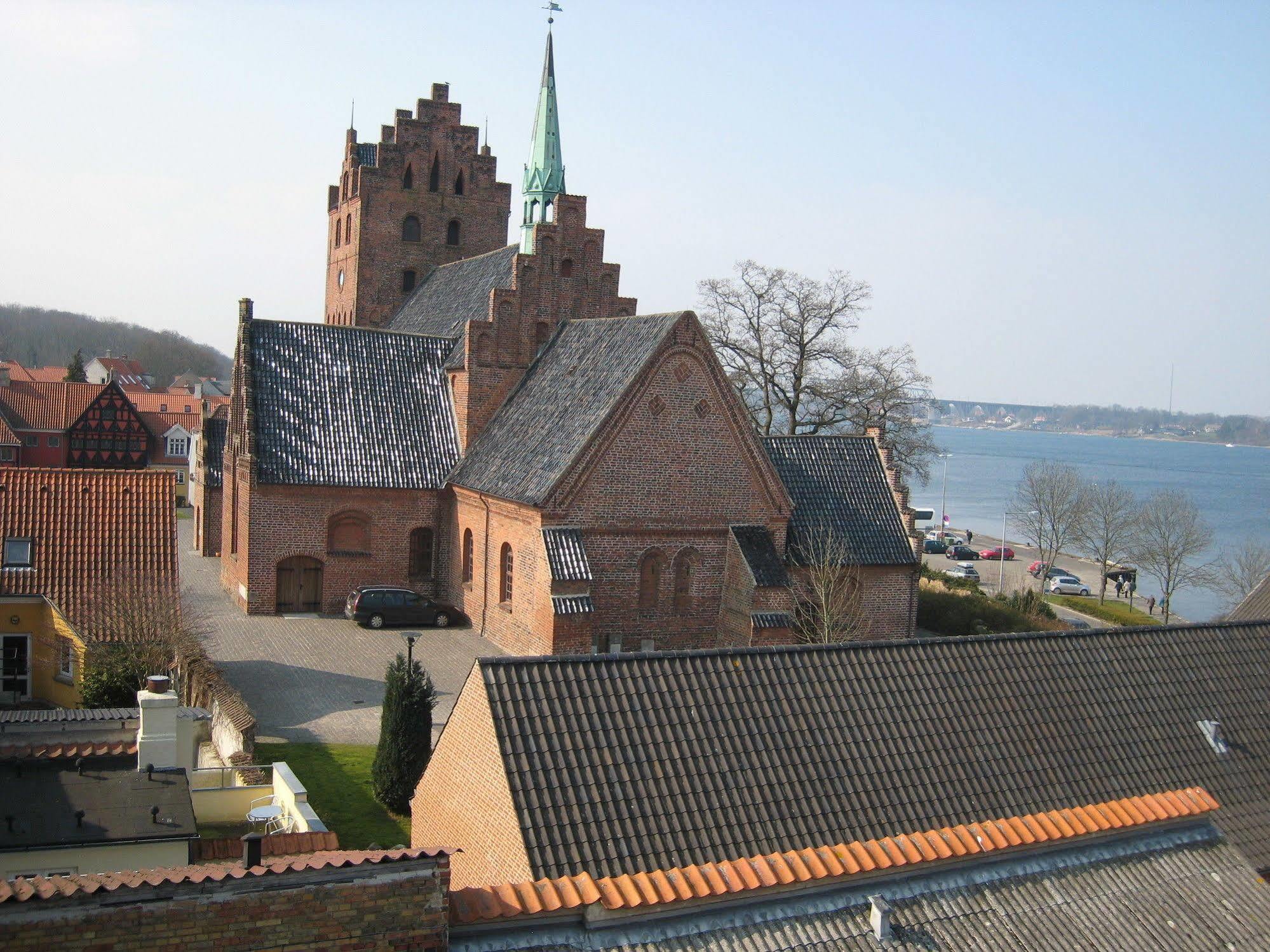 Hotel Borgmestergaarden Middelfart Exterior photo